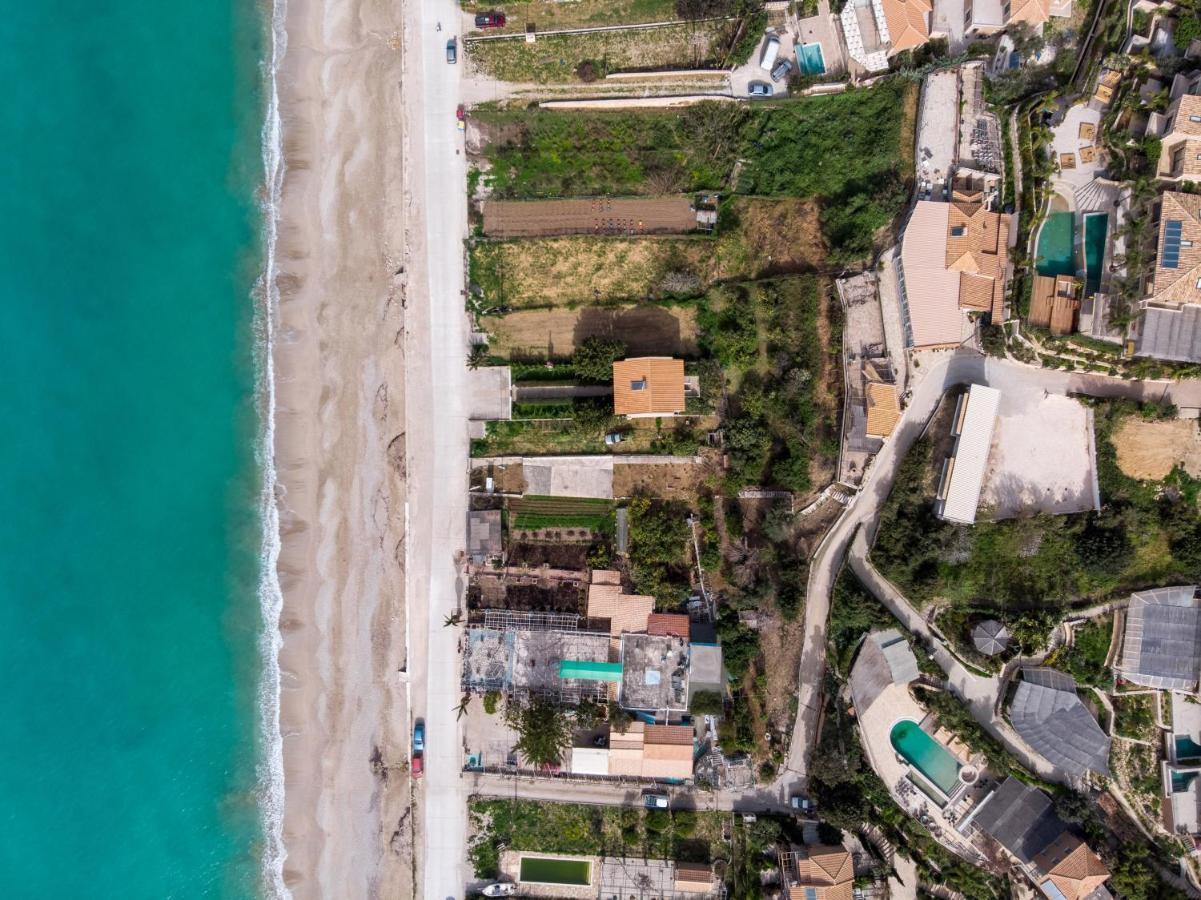 Thea Beachfront Suites In Lourdas Beach Лурдата Екстер'єр фото