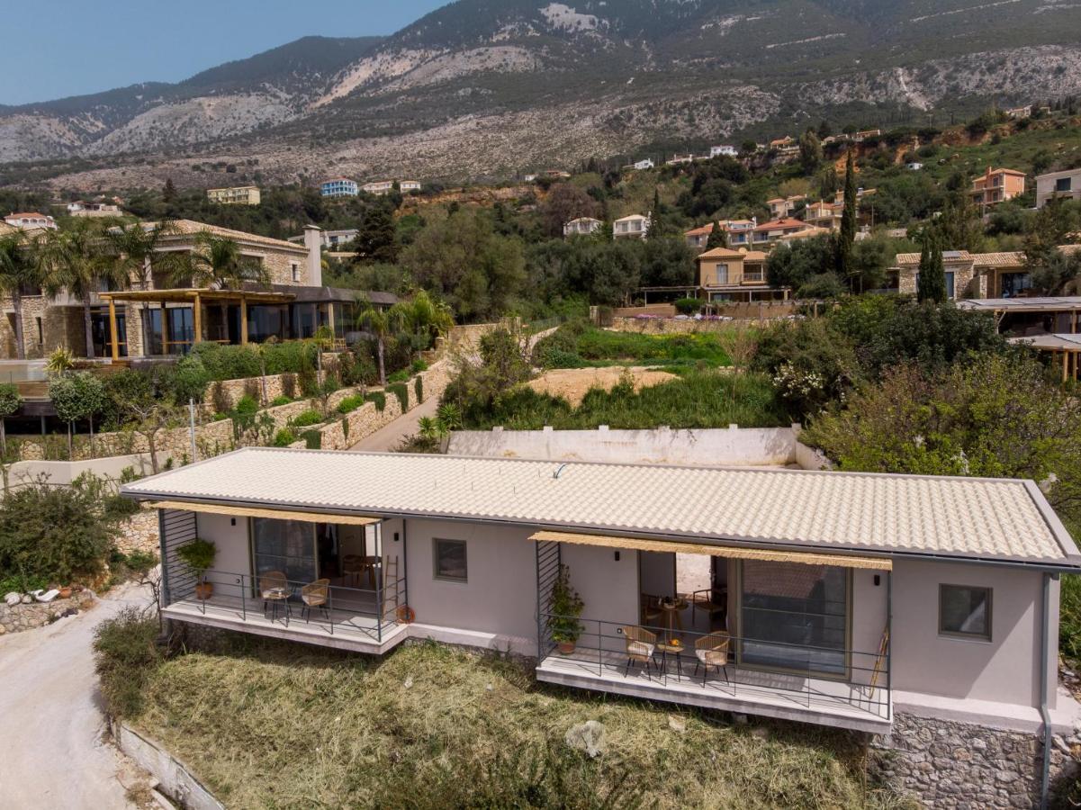 Thea Beachfront Suites In Lourdas Beach Лурдата Екстер'єр фото